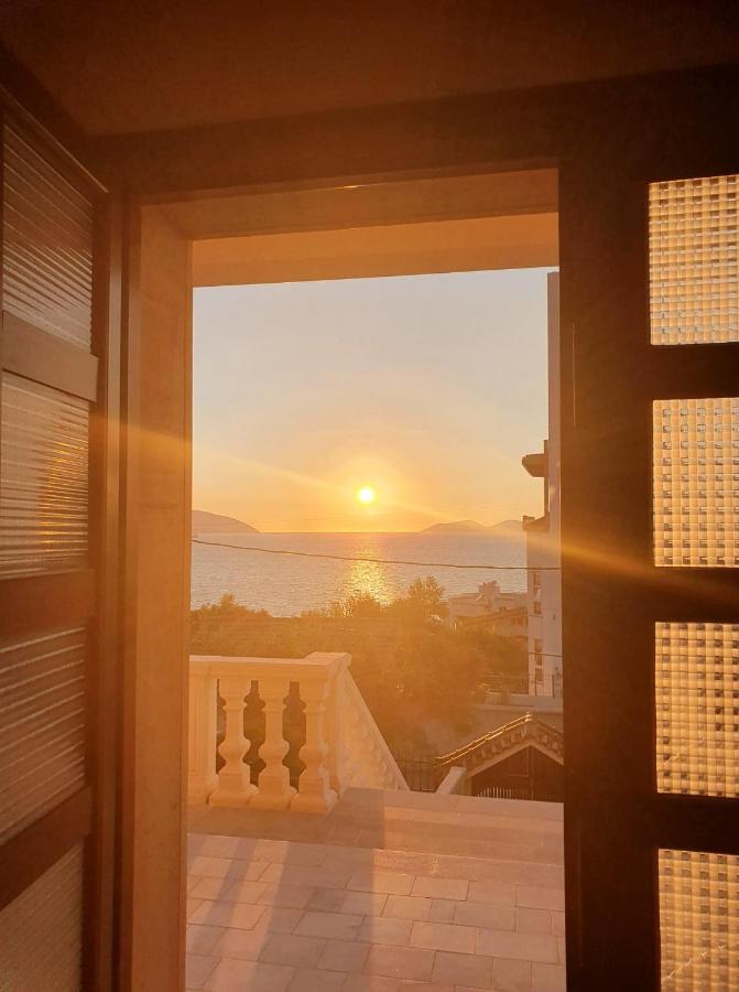 Villa Mare - For Families & Groups Vlorë Exterior foto